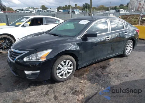 2013 Nissan Altima 2.5 S z USA, uszkodzony, nr VIN 1N4AL3AP2DC208626